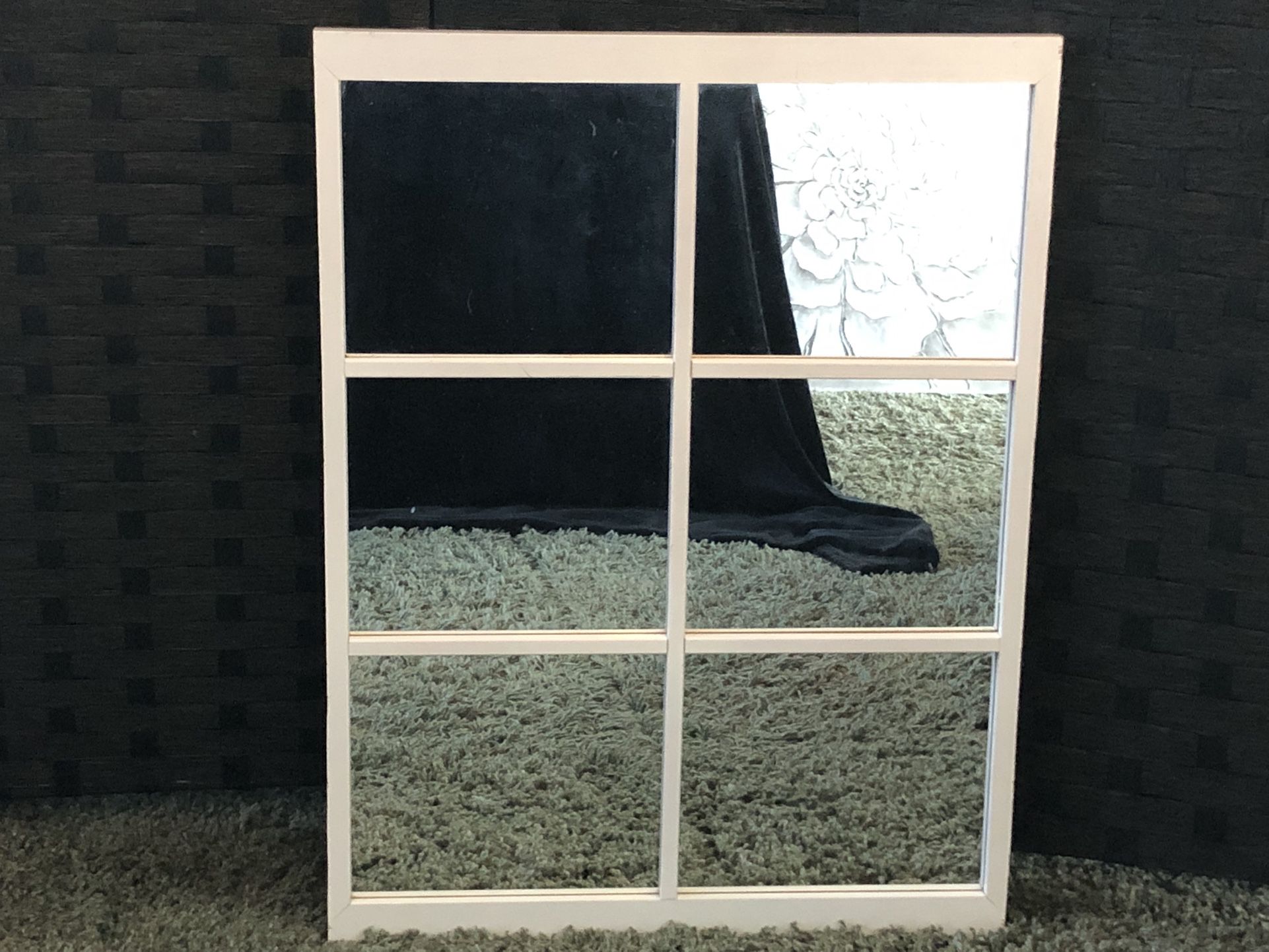( WHITE ) WINDOW FRAME WITH MIRRORS WALL DECOR 
