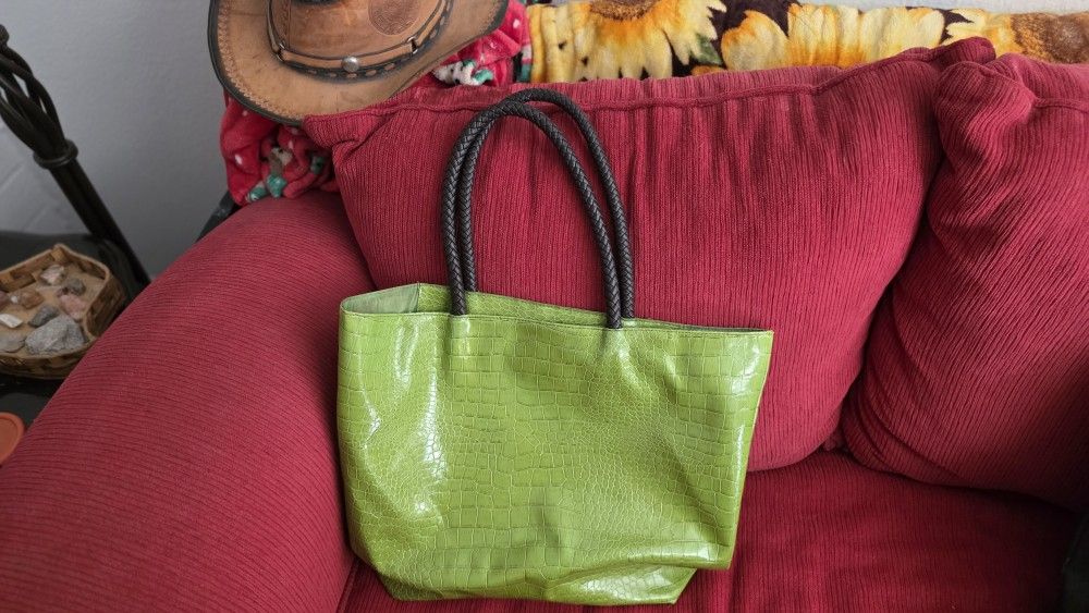 Your Happy Place. Your Bag And You Shopping!!!