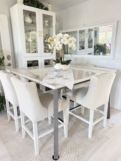 dinning room table