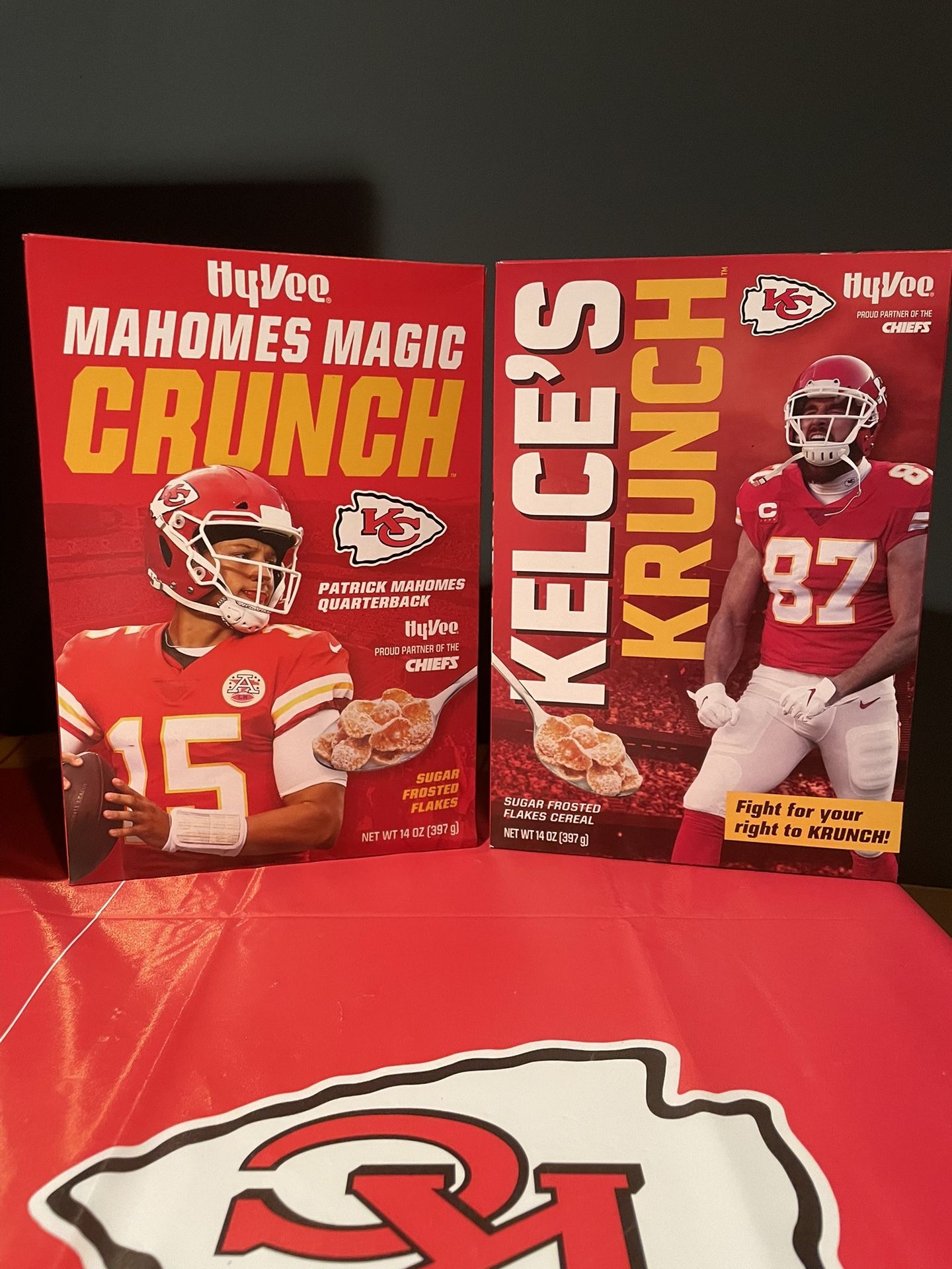 Mahomes Magic Crunch (1st Edition) & Kelce’s Krunch Cereal