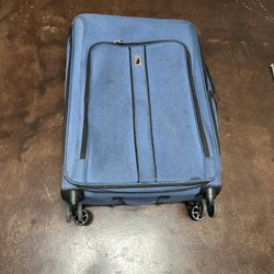 Large Suitcase-Ideal For Cruisers