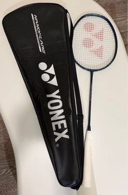 Yonex Nanoflare 800 pro Badminton Racket with Yonex Carry Case