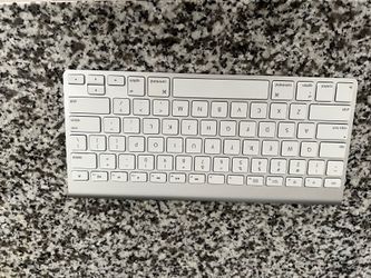 Apple magic board