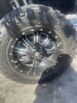 20 Inch Rims and Tires