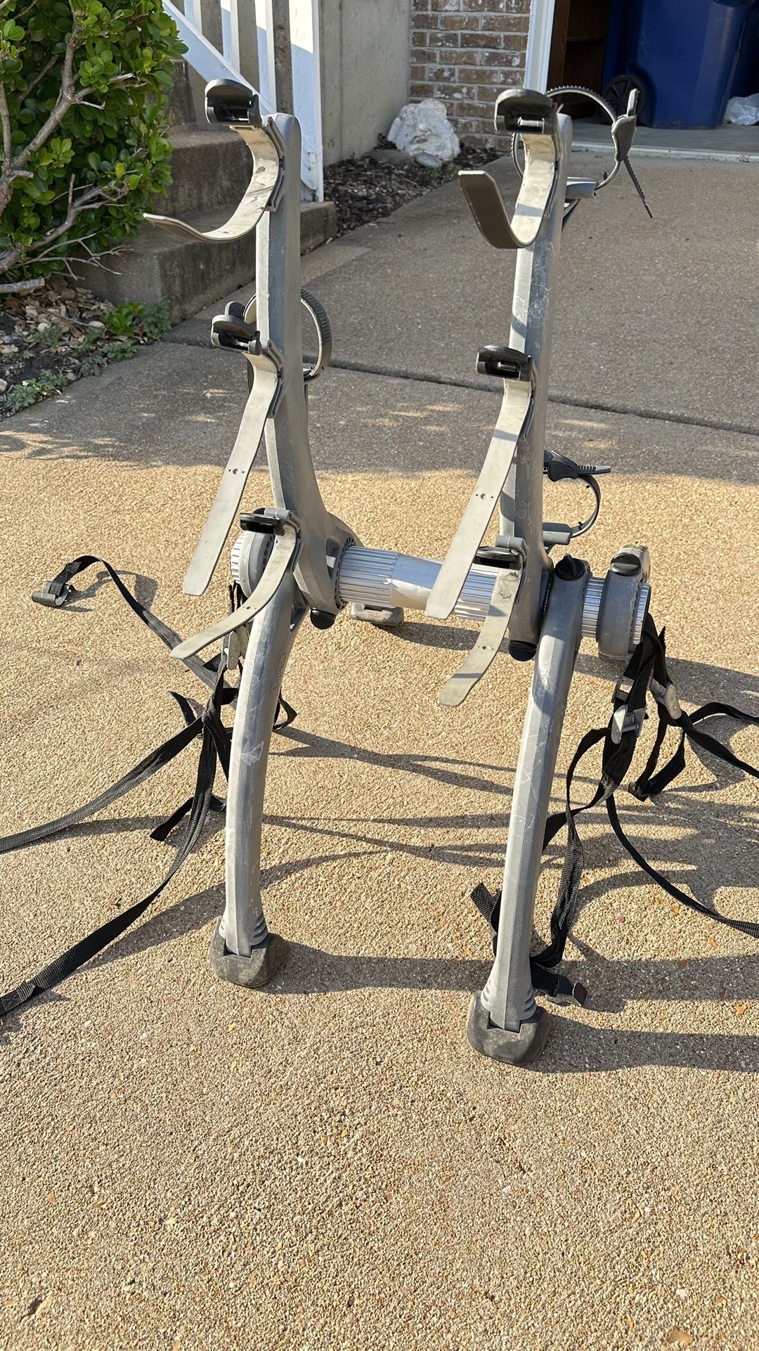 Saris brand 1-3 Bike Rack