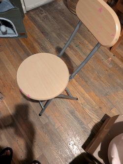 Free Collapsible Chair