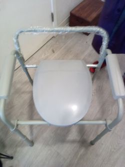 Portable Commode Chair with Armrests
