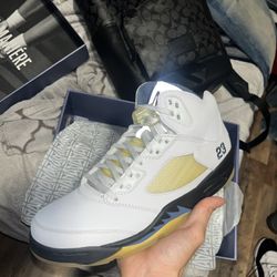 Jordan 5 A Ma Maniére (AMM) “Dawn” 