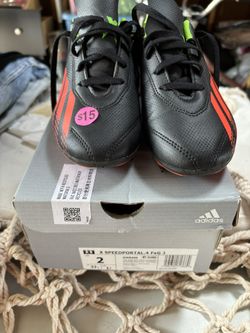 Boys Addidas Soccer Shoes