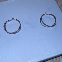 Medium Sized Hoop Earrings 