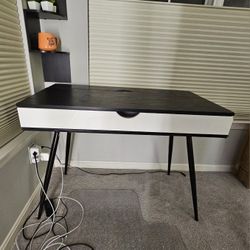 Modern Black & White Desk – $120 (OBO