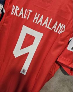 Haaland jersey home Norway