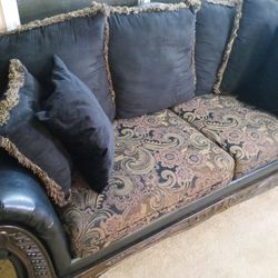 Black Leather Couch 