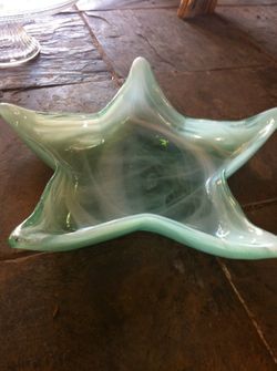 Glass star shape for condiments or dessert