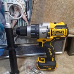 NEW DEWALT 20V XR HAMMER DRILL DRIVER TOOL 