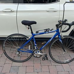 Giant OCR3 Road Bike