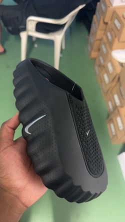 Nike mid 001 slides