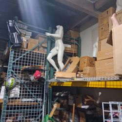 Mannequin Male Running Pose Missing Right Arm
