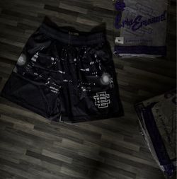 EE shorts