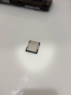 Intel Core i7-12700KF — 12th Gen CPU