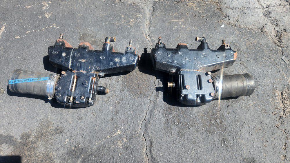Mercury 7.4 L Exhaust Manifolds And Risers Two Sets