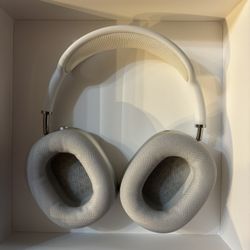 AirPods Max - Negotiable Price