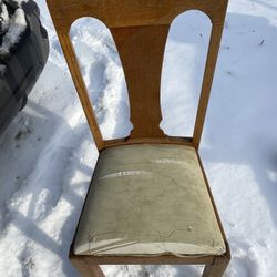 Six Old Oak Dinning Room Chairs