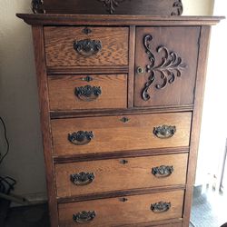 Antique Solid oak dresser $325 OBO 