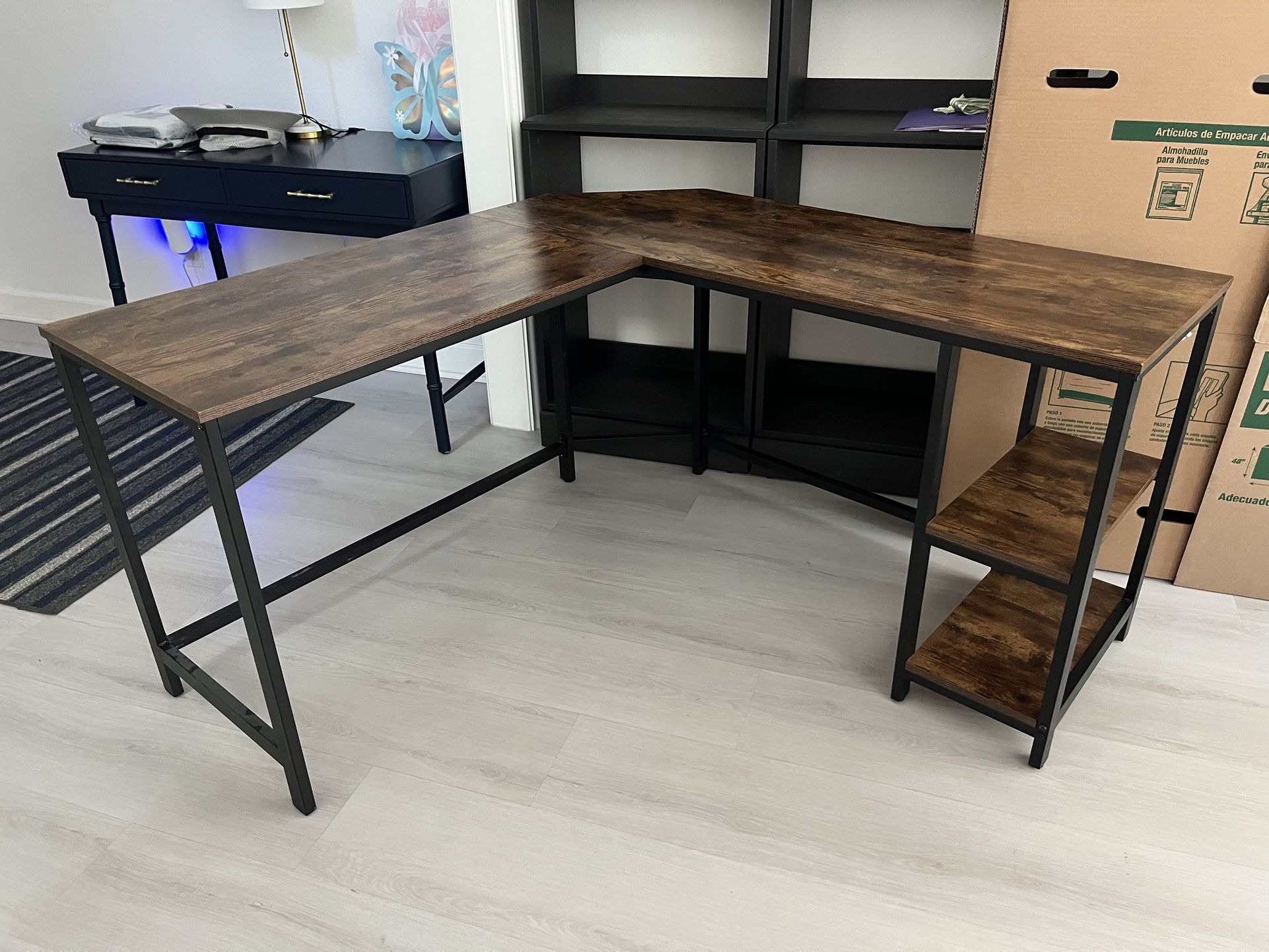 Free Corner Desk with 2 Built-in Shelves