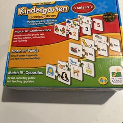 Kindergarten Learning Library Puzzle Set