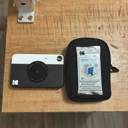 Instant Camera  Kodak Printomatic