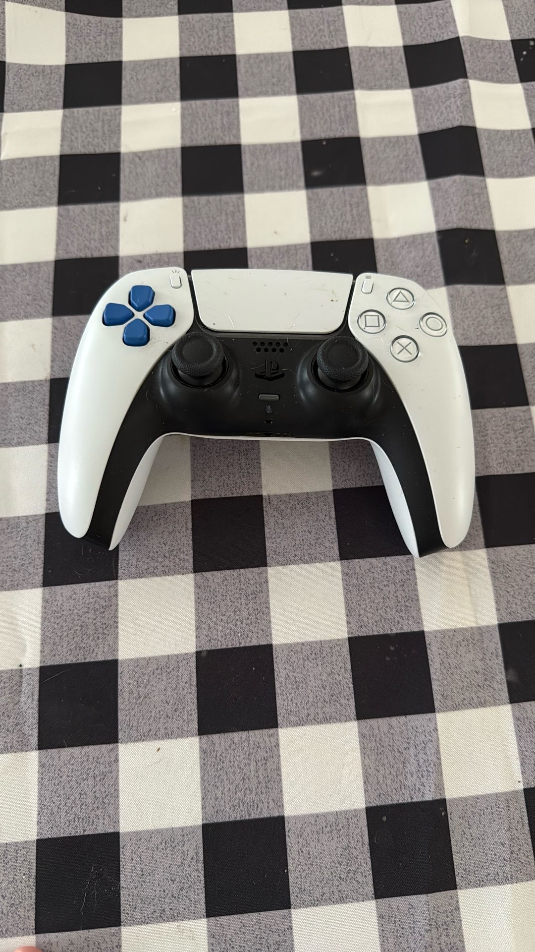 PS5 NagaShock Controller