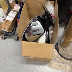 Toyota Tacoma mirrors