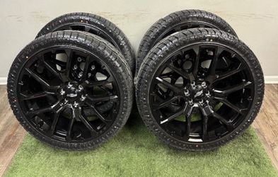 NEW 24 inch gm style wheels wrapped in 305/35r24 Atturo ATS tires