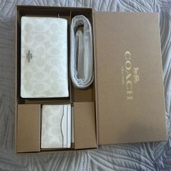 COACH Boxed Anna Foldover Clutch Crossbody And Card Case Set