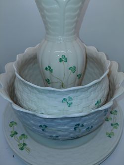 Authentic Belleek Ireland Shamrock 5-Piece Nested Set - Vintage & Modern