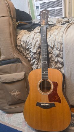 Taylor Acoustic