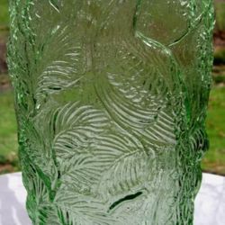 PEACOCK VASE TIARA 