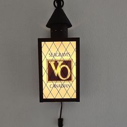 **NOS** SEAGRAM'S VO CANADIAN ADVERTISING BAR / TAVERN LIGHT - WORKS, GREAT CONDITION **NOS**