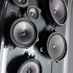 2023 Toyota Tundra Speakers