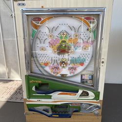 Daiichi Hi Deluxe Pachinko pinball plinki style arcade game