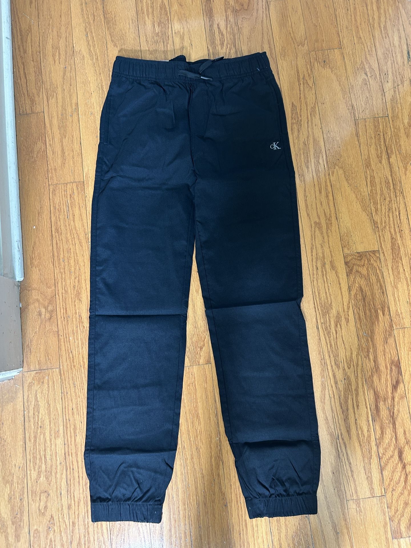 NWT Calvin Klein Jeans youth tech joggers black Size L 14-16