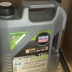 LIQUID MOLLY OW-8 MOTOR OIL