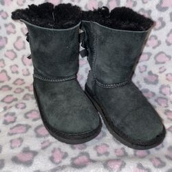 Size 9c Ugg’s Black Boots