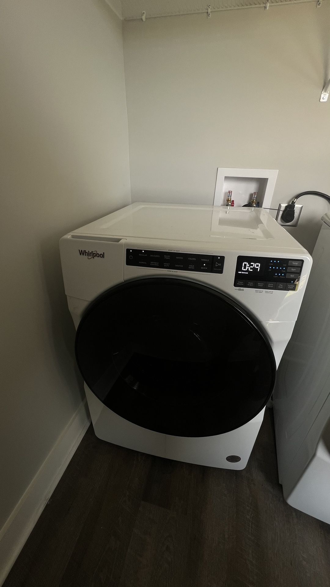 Washer & Dryer (Whirlpool)