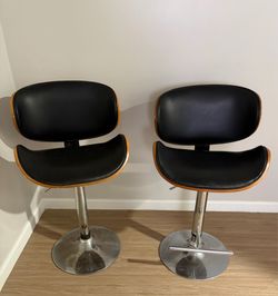Barstools for sale 10$ each