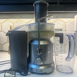 Breville Juicer