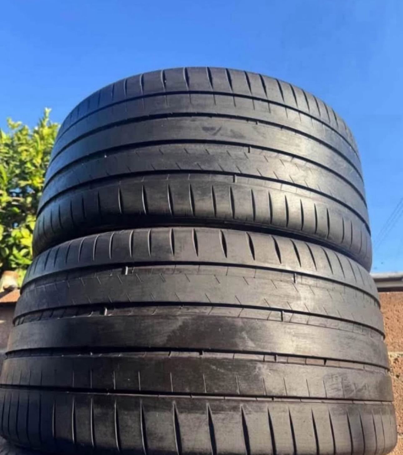 325 35 22 Michelin pilot sport 4s 325/35/22 used tires 325/35R22