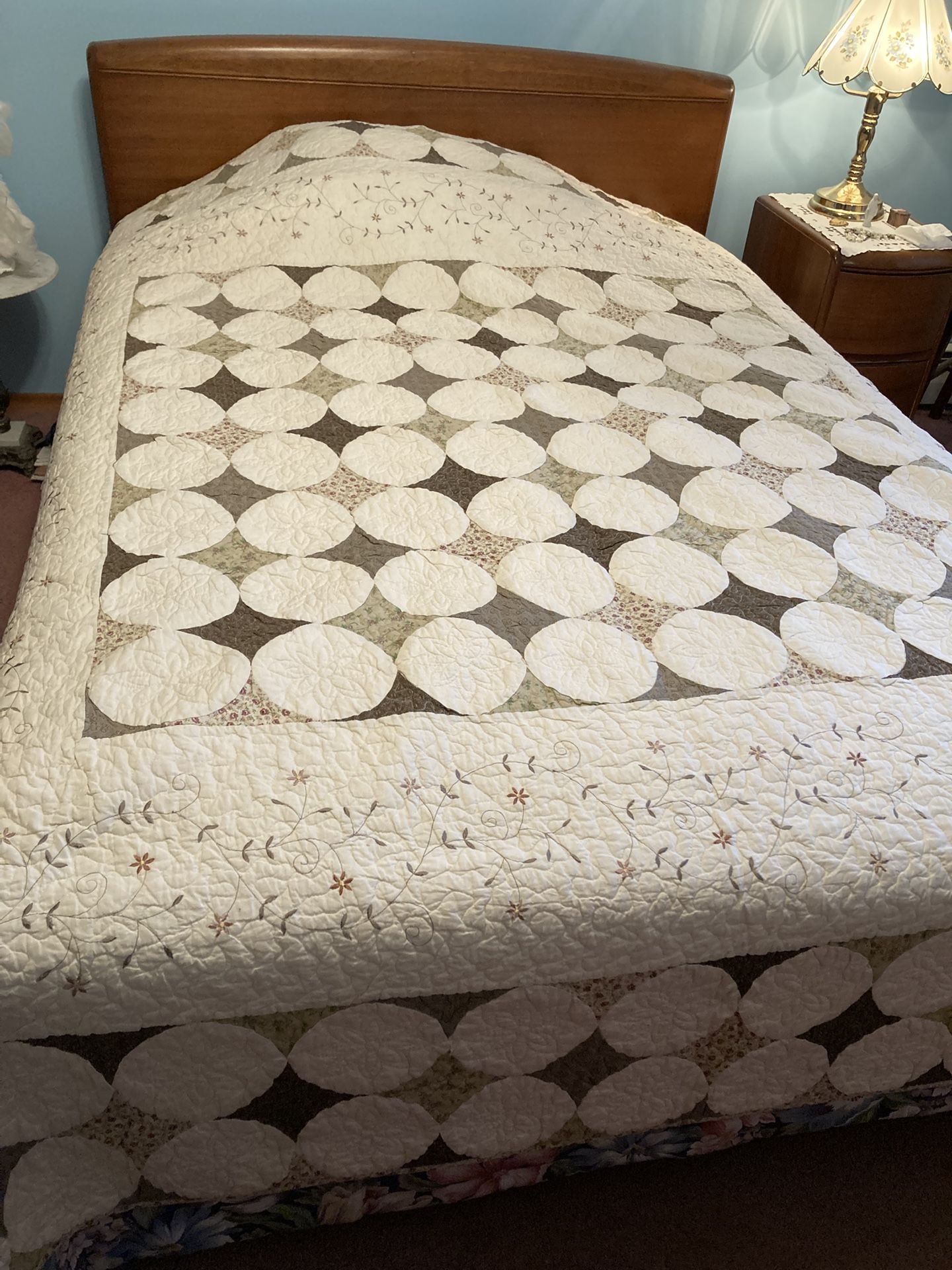 Quilted Bedspread For Full Bed, New