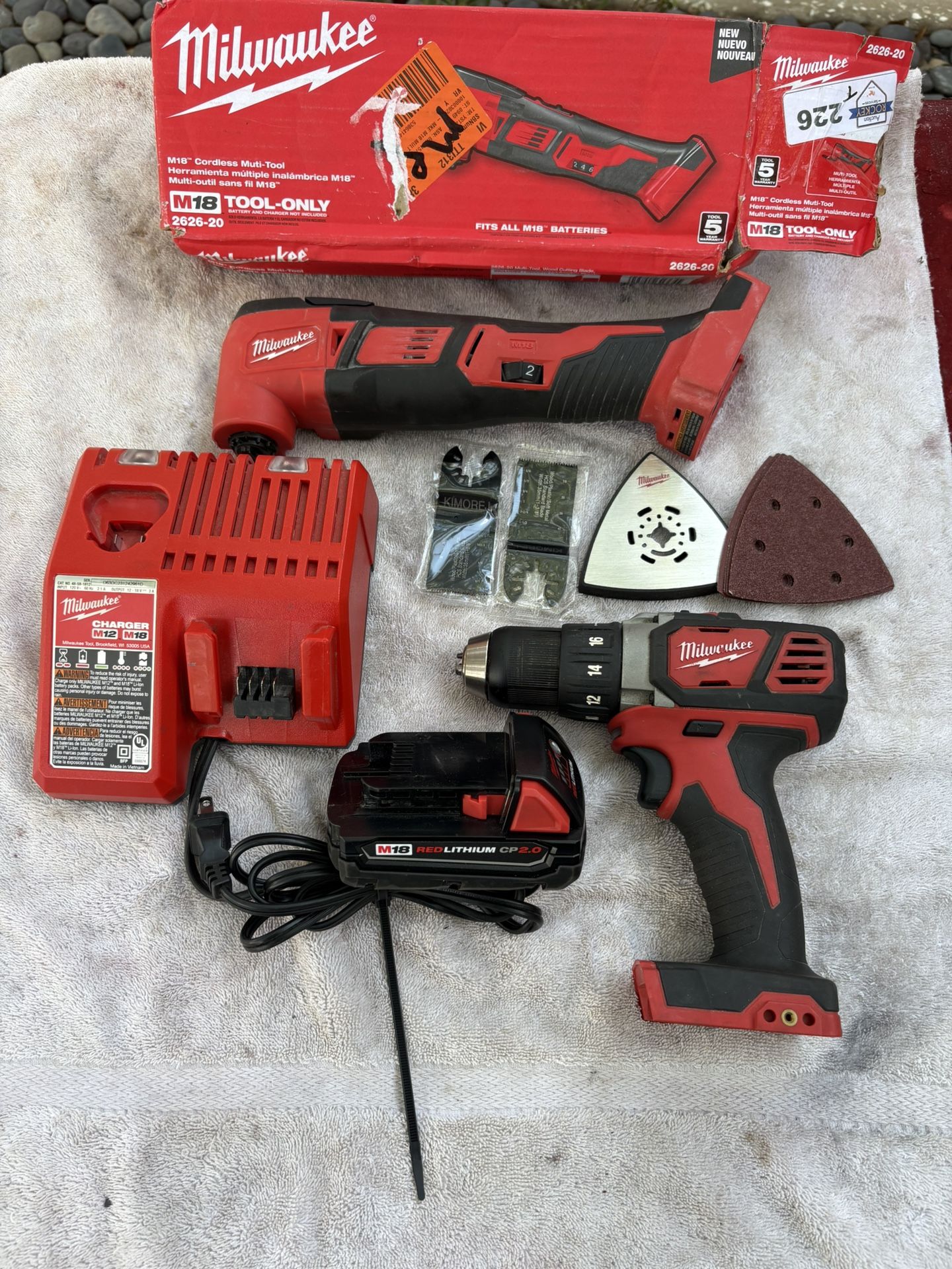 Milwaukee 18V Open Box Tool Combo-Dr Driver, Multitool 2626-20, New Battery/Charger, Cutting Blades